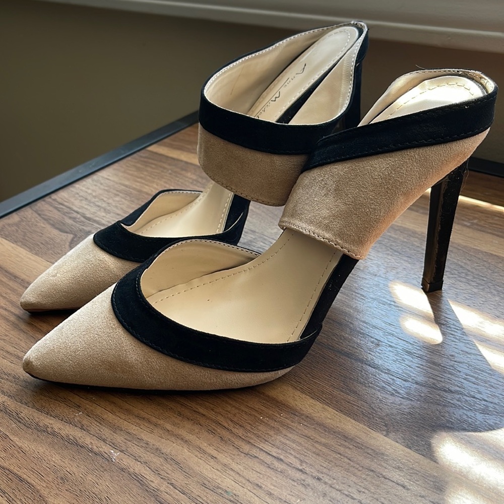 Like New! Anne Michelle Heels in Nude and Black